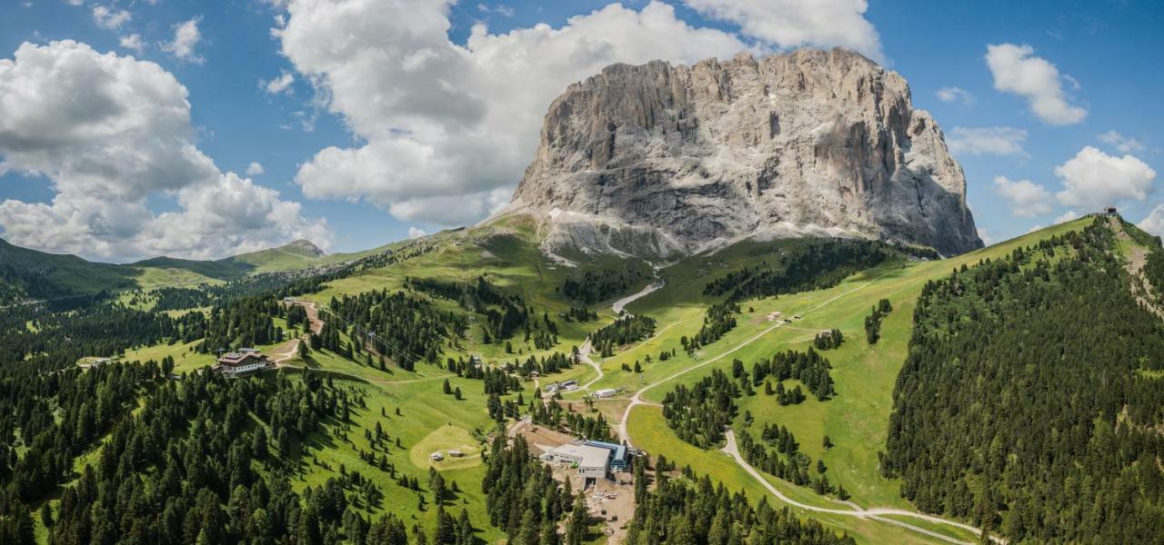 Hotel Sella***S Selva di Val Gardena Exterior photo